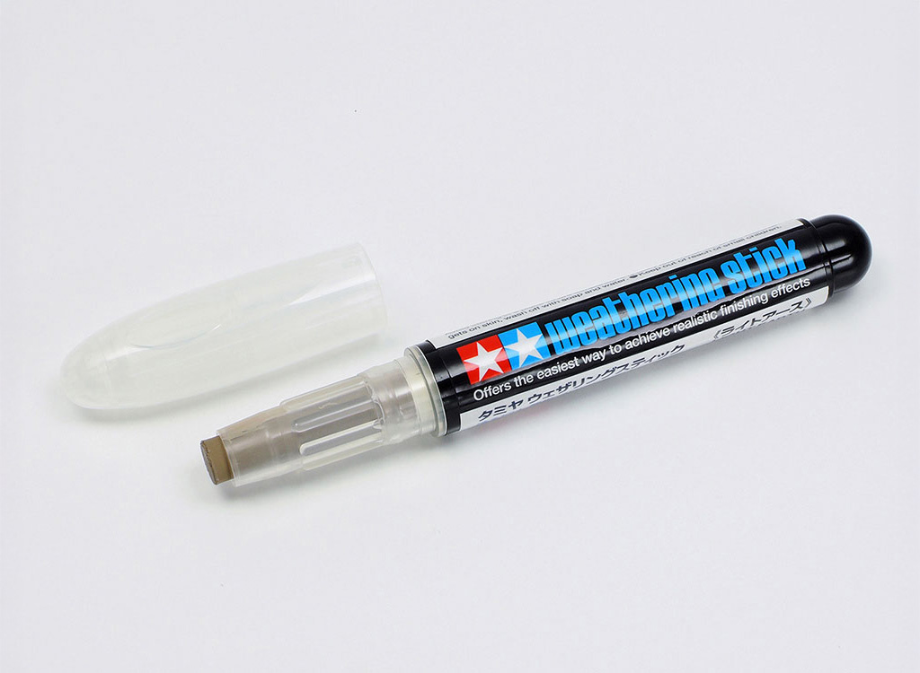 tamiya-weatering-stick-light-earth