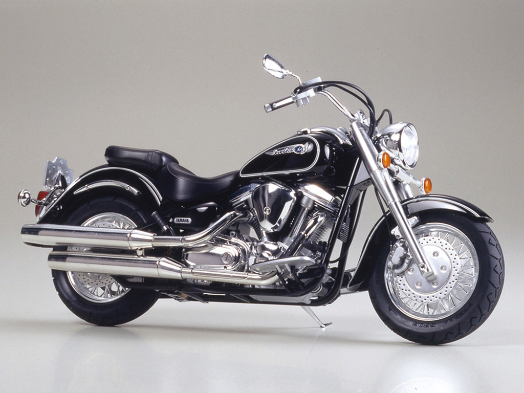 Tamiya 1/12 Yamaha XV1600 Road Star