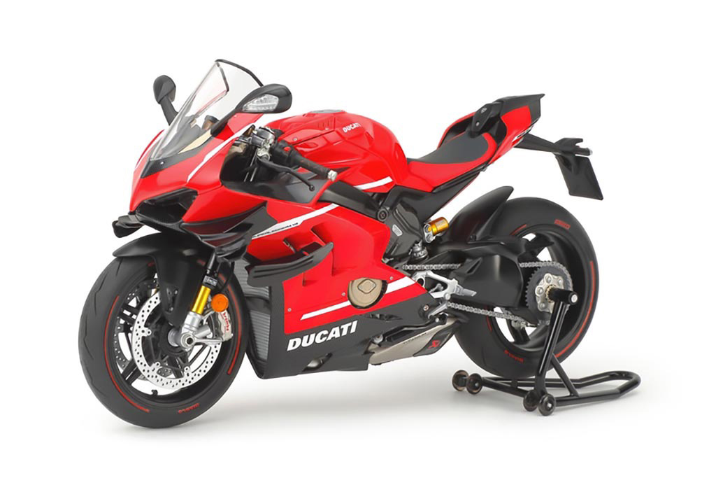 Tamiya DUCATI SUPERLEGGERA V4