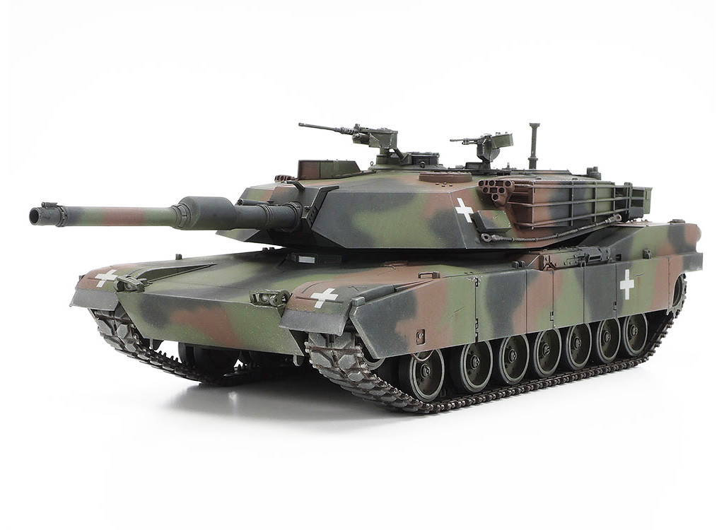 Tamiya 1/35 M1A1 Abrams Tank 