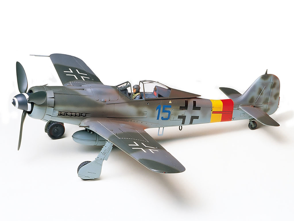 Tamiya FW190 D-9 FOCKE-WULF