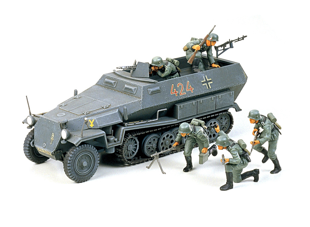 tamiya-german-hanomag-sdkfz2511