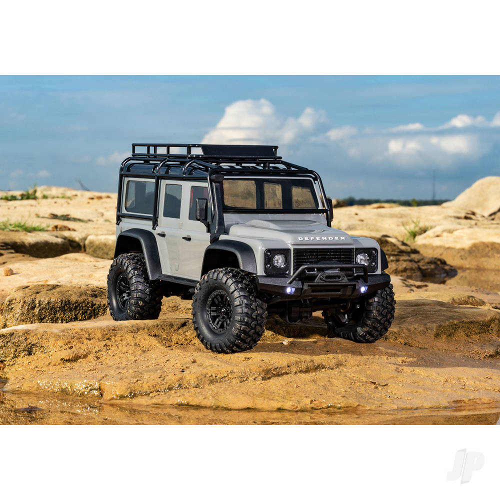 Traxxas TRX-4M Land Rover Defender 1:18 4WD Electric Trail Crawler, Light Blue (+ TQ, ECM-2.5, Titan 87T, 750mAh LiPo, USB Charger, Clipless Body)-19