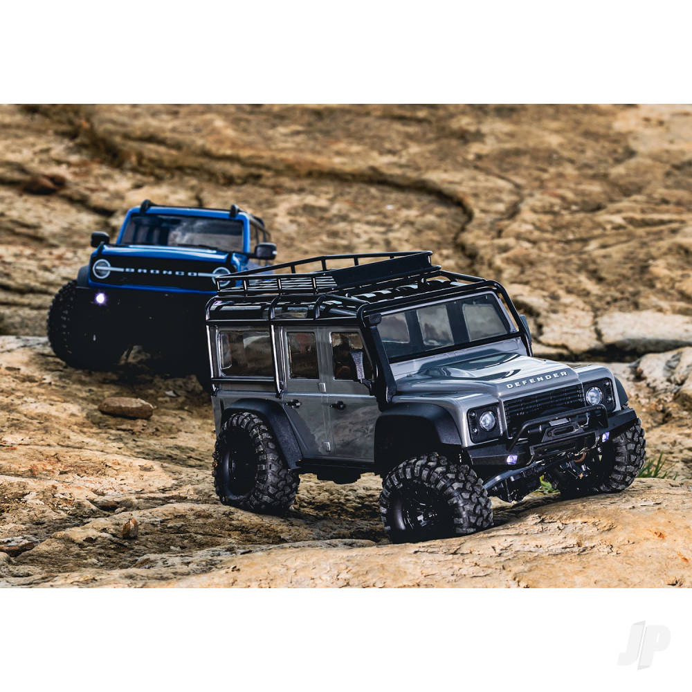 Traxxas TRX-4M Land Rover Defender 1:18 4WD Electric Trail Crawler, Pink (+ TQ, ECM-2.5, Titan 87T, 750mAh LiPo, USB Charger, Clipless Body)-9