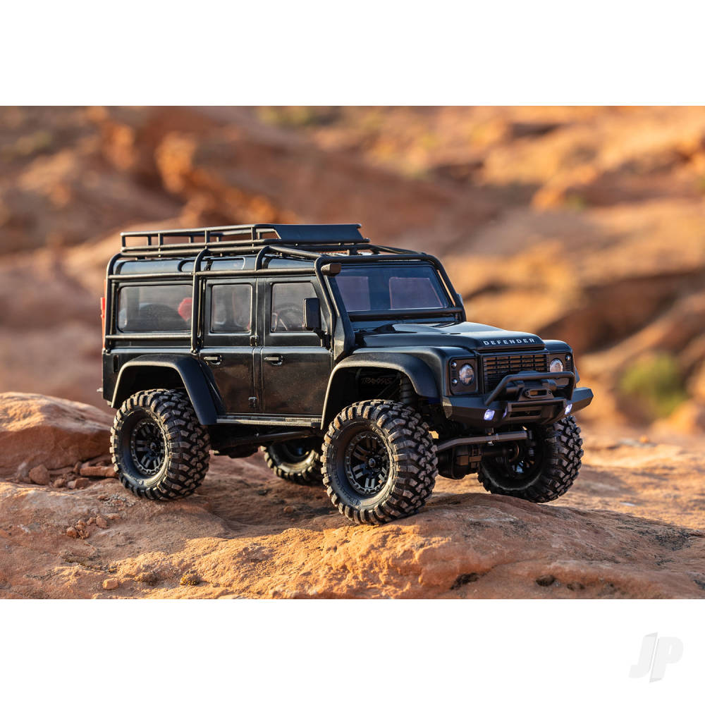 Traxxas TRX-4M Land Rover Defender 1:18 4WD Electric Trail Crawler, Black (+ TQ, ECM-2.5, Titan 87T, 750mAh LiPo, USB Charger, Clipless Body)-12