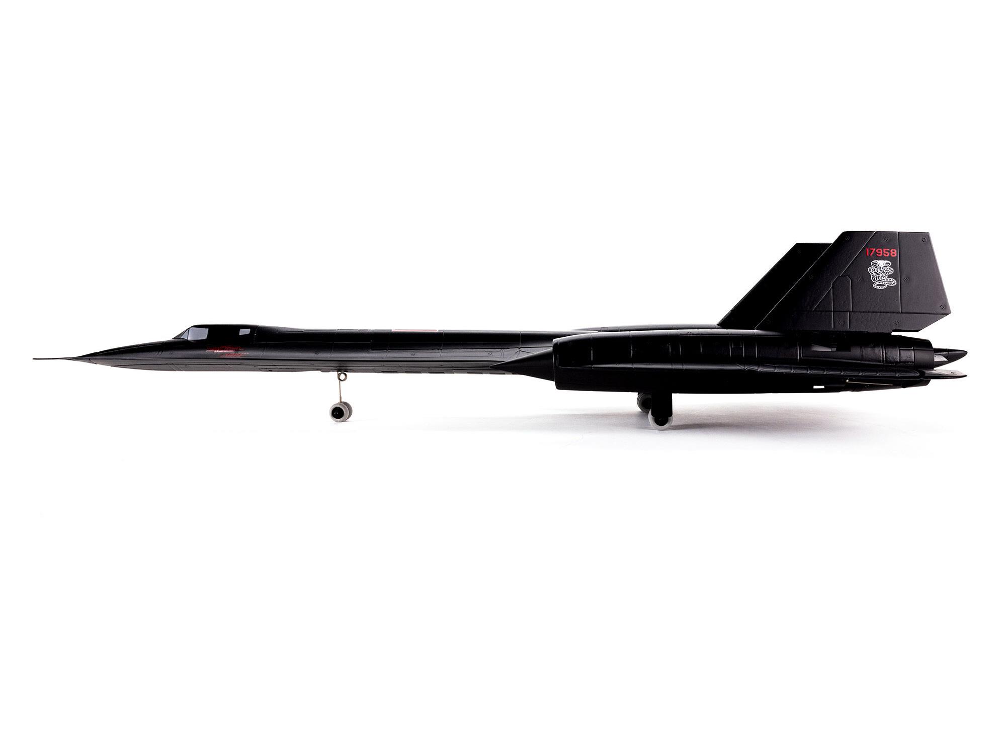 SR-71 Blackbird Twin 40mm EDF BNF Basic with SAFE Select-7