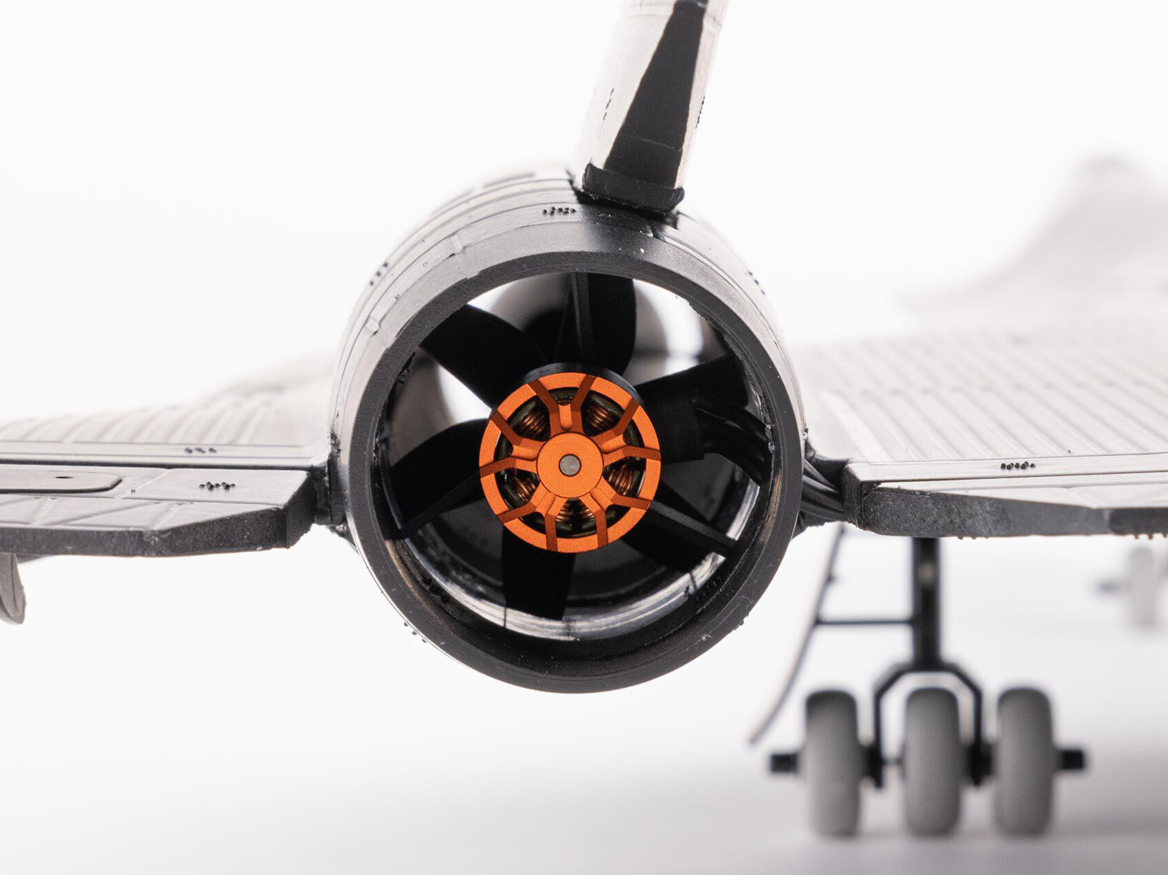 SR-71 Blackbird Twin 40mm EDF BNF Basic with SAFE Select-13