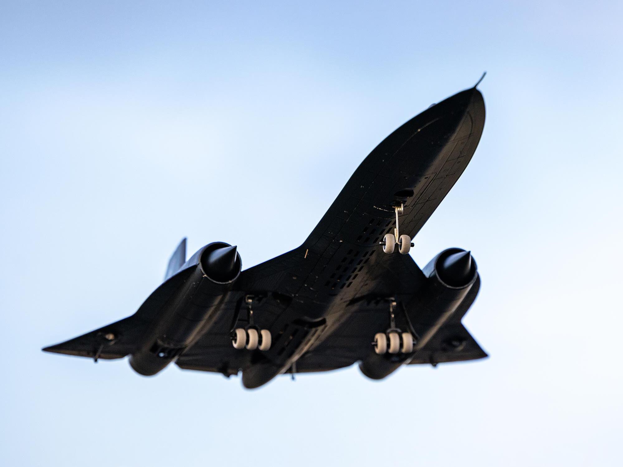 SR-71 Blackbird Twin 40mm EDF BNF Basic with SAFE Select-19