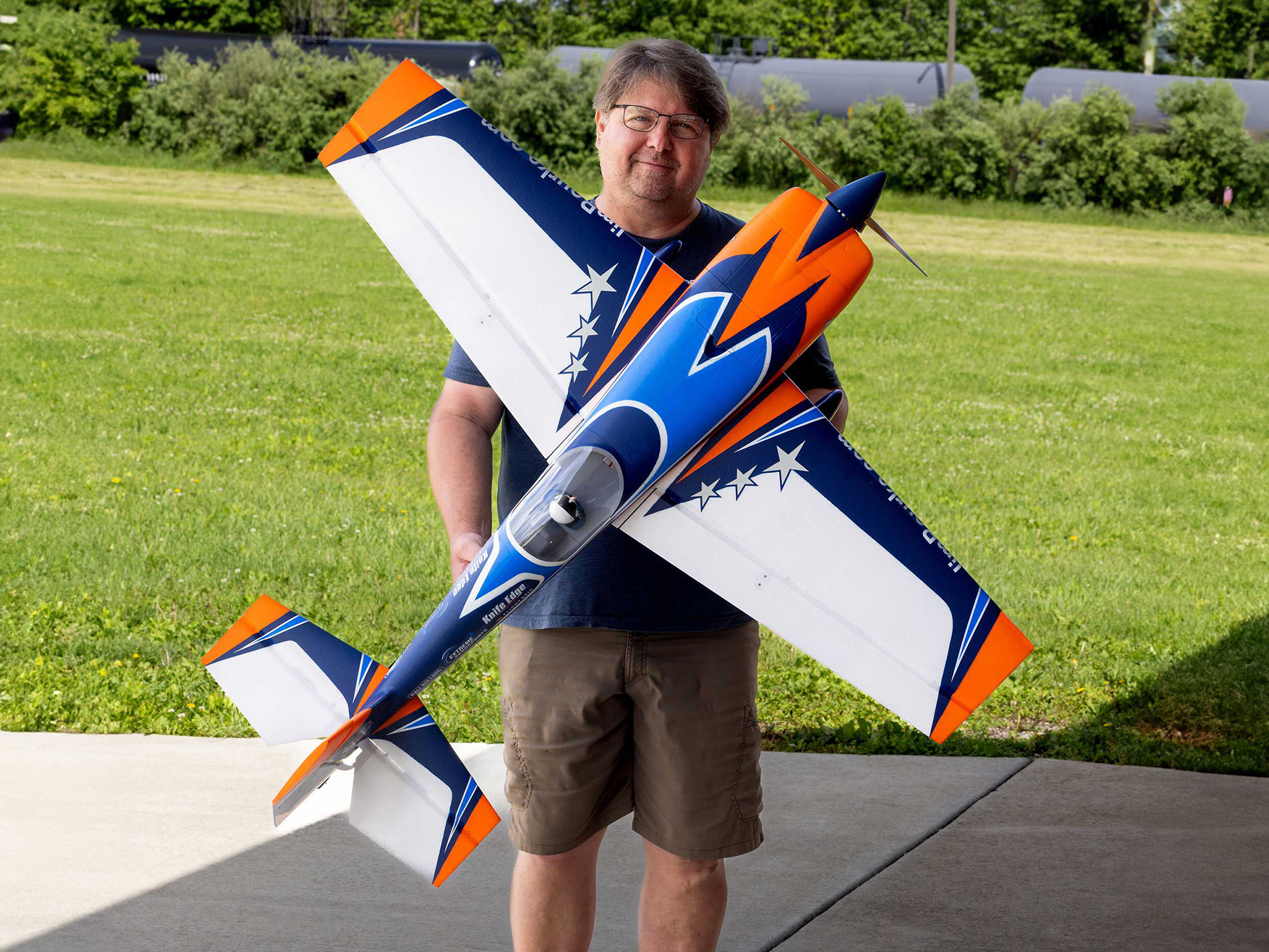 Extra 330 SC 3D 1.3m BNF Basic with AS3X and SAFE Select-24