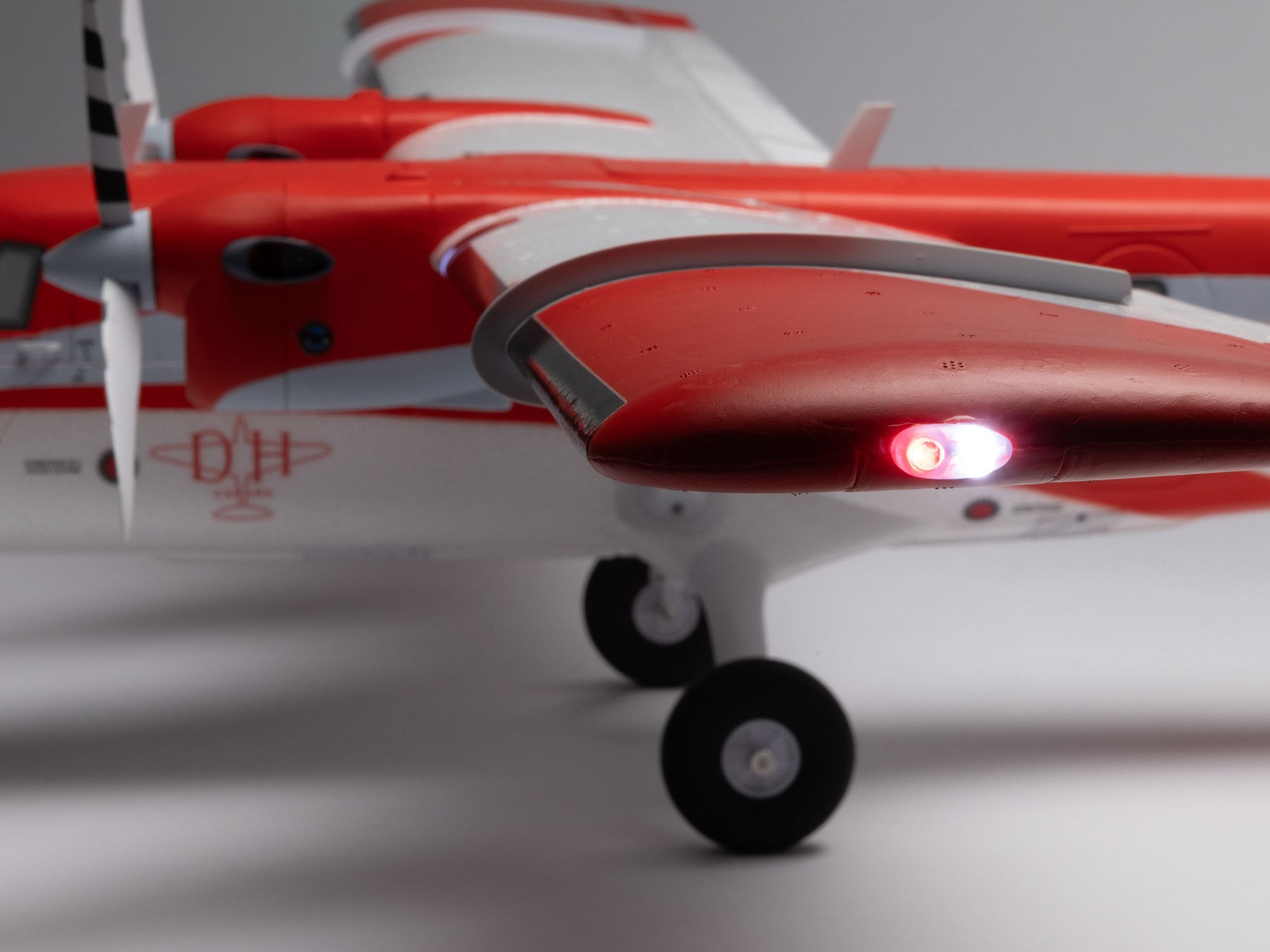 DHC-6 Twin Otter 1.4m PNP-17