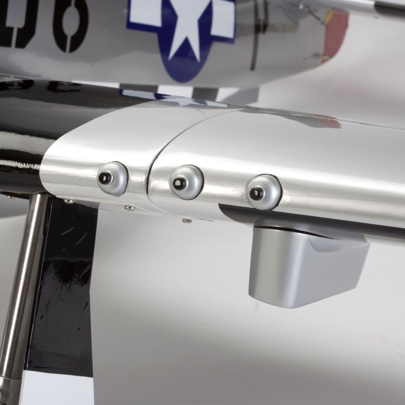 P-51D Mustang 60cc ARF-22