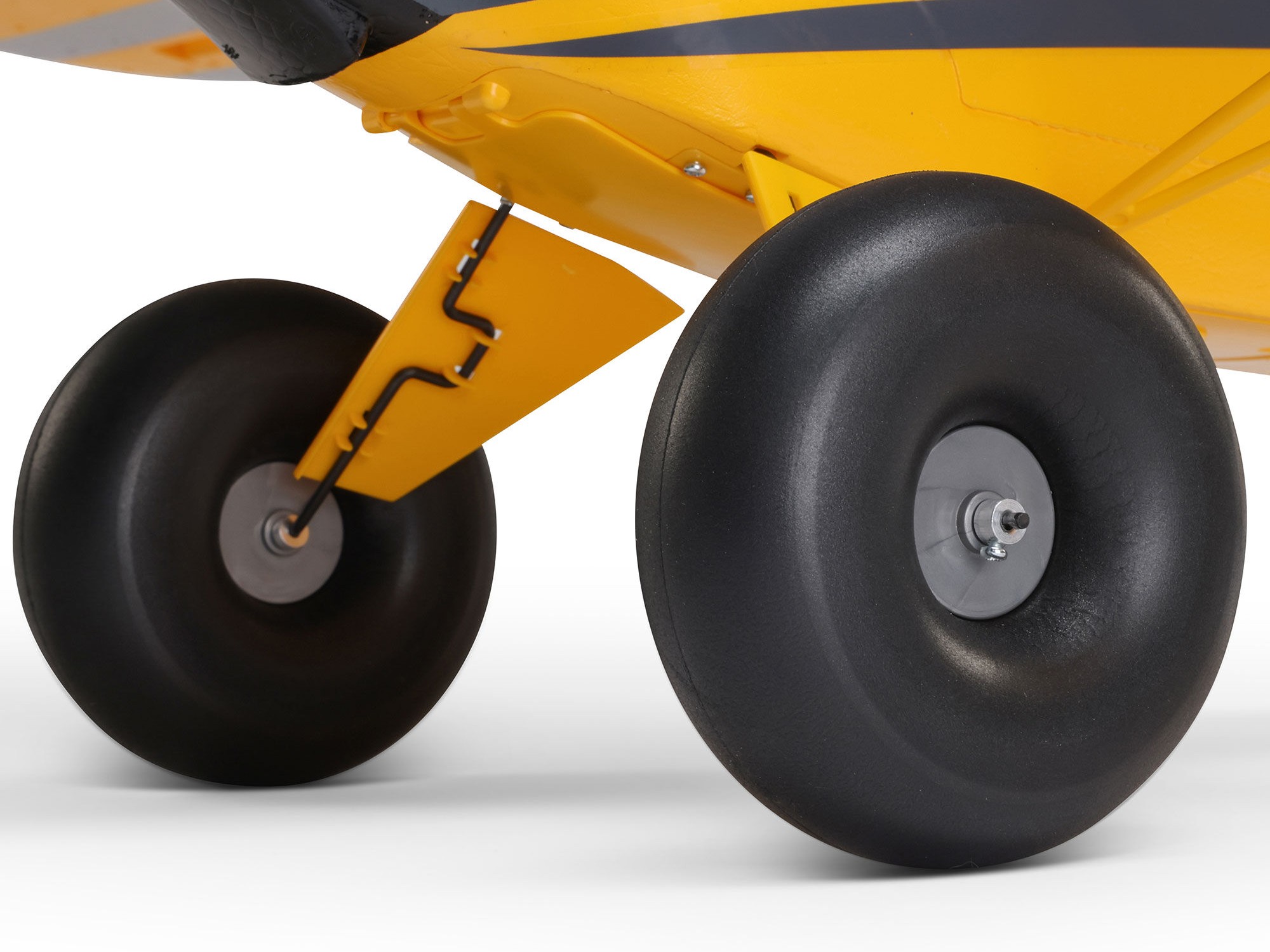 Carbon Cub S 2 1.3m Cleetus McFarland Special Edition BNF Ba-16