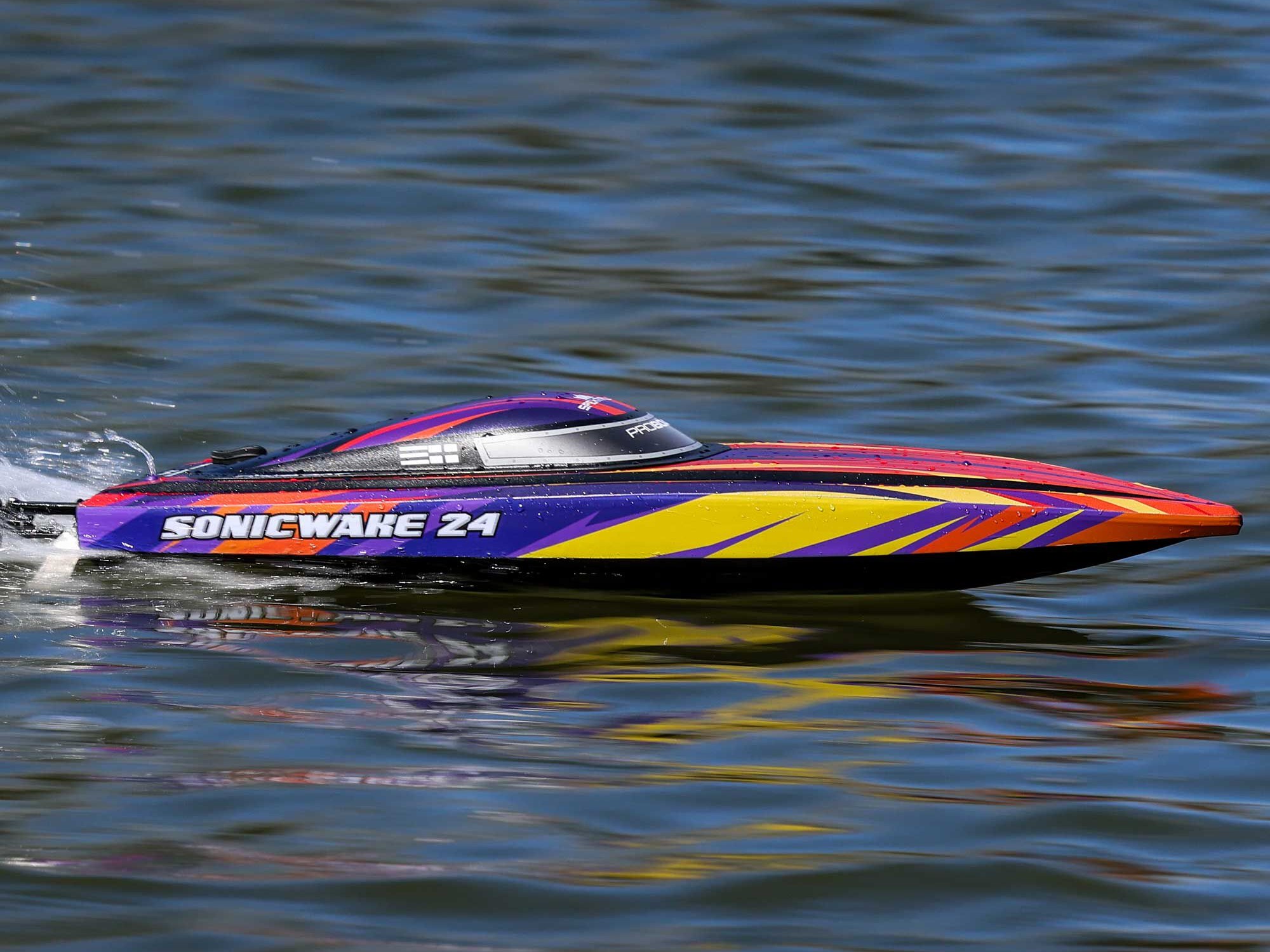 Sonicwake 24" Self-Righting Brushless Deep-V RTR, Red-22