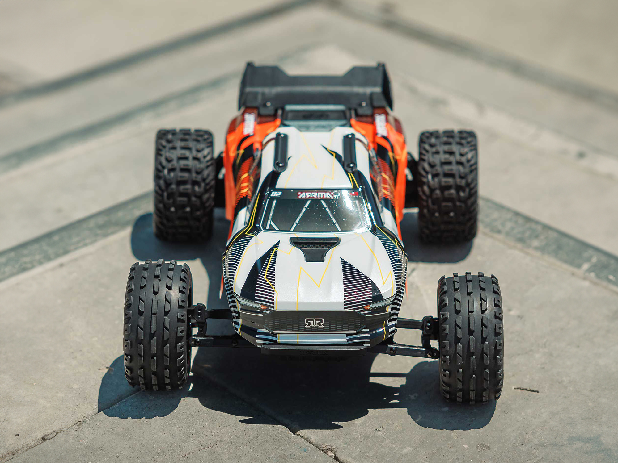 Arrma VORTEKS 2WD (With Battery/Charger) Orange-17