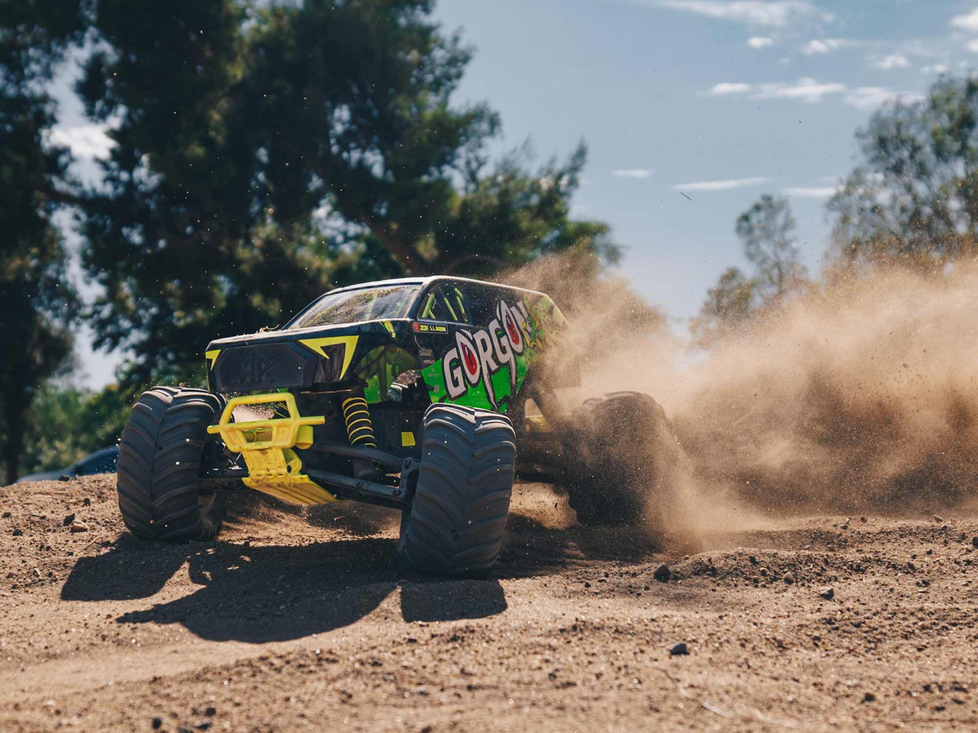 Arrma Gorgon MT RTR w/8.4v Batt/USB Charger Yellow-27