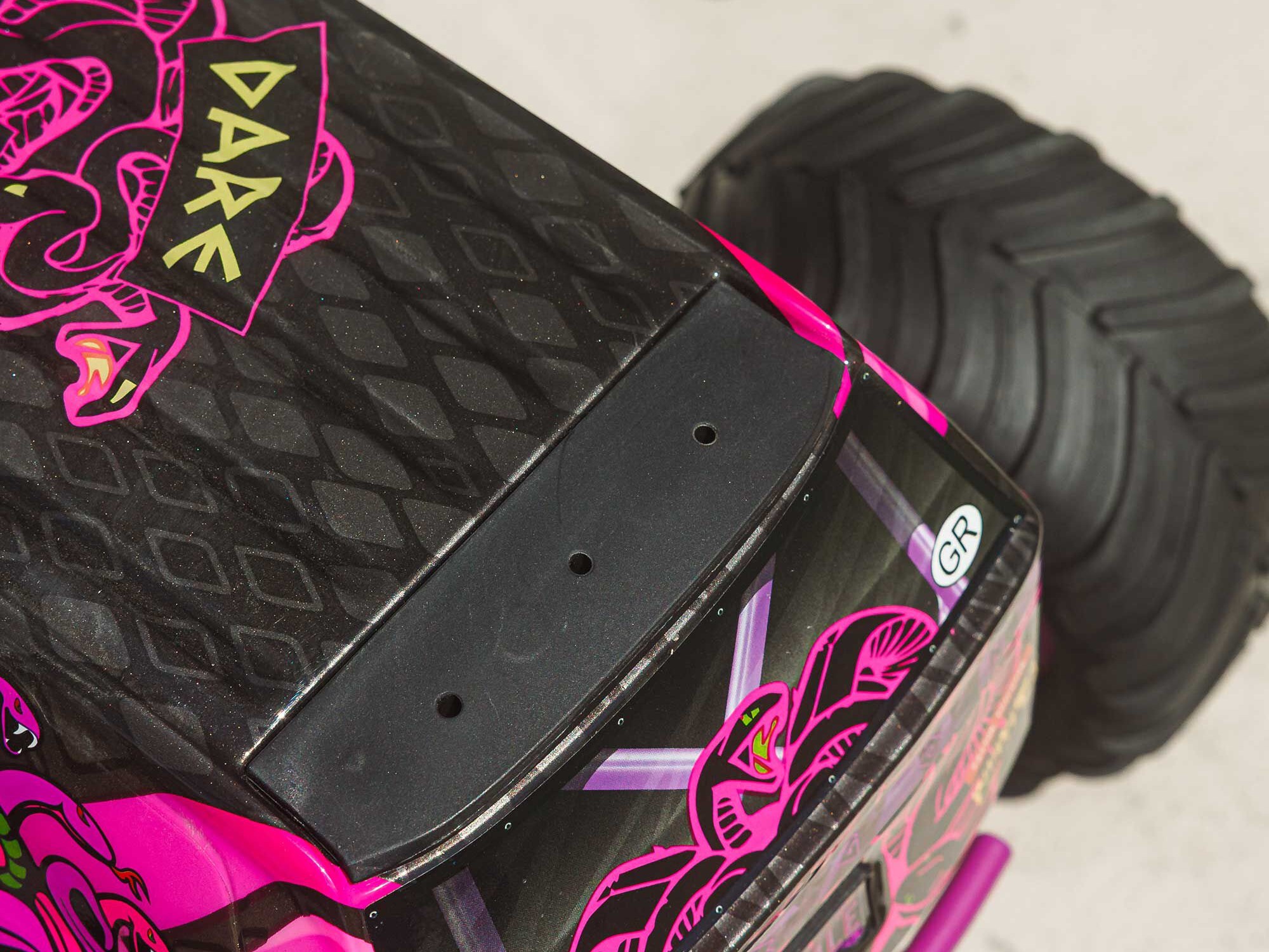 Arrma 1/10 GORGON MEGA 550 2WD MT with Battery Charger Purple-21