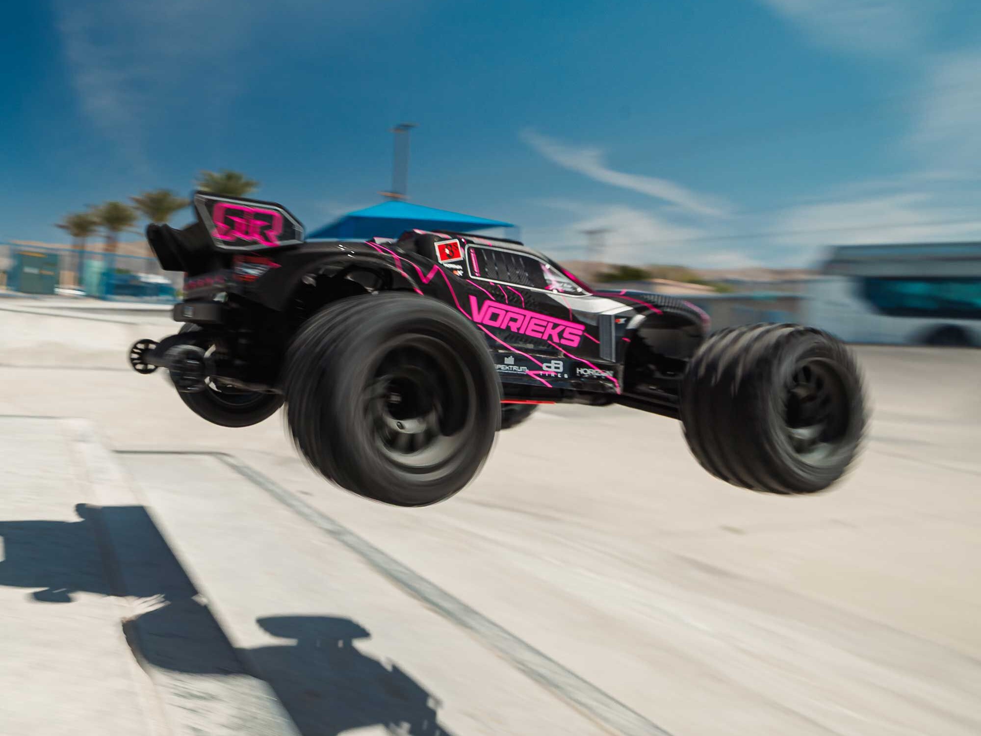 Arrma 1/10 VORTEKS 223S DSC 2WD RTR Brushless Stadium Truck, Pink-24