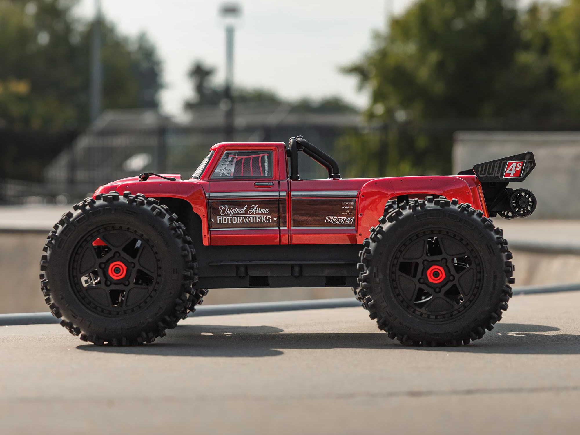 Arrma 1/10 Outcast 4S 4X4 BLX Stunt MT (with Centre Diff) Red-16