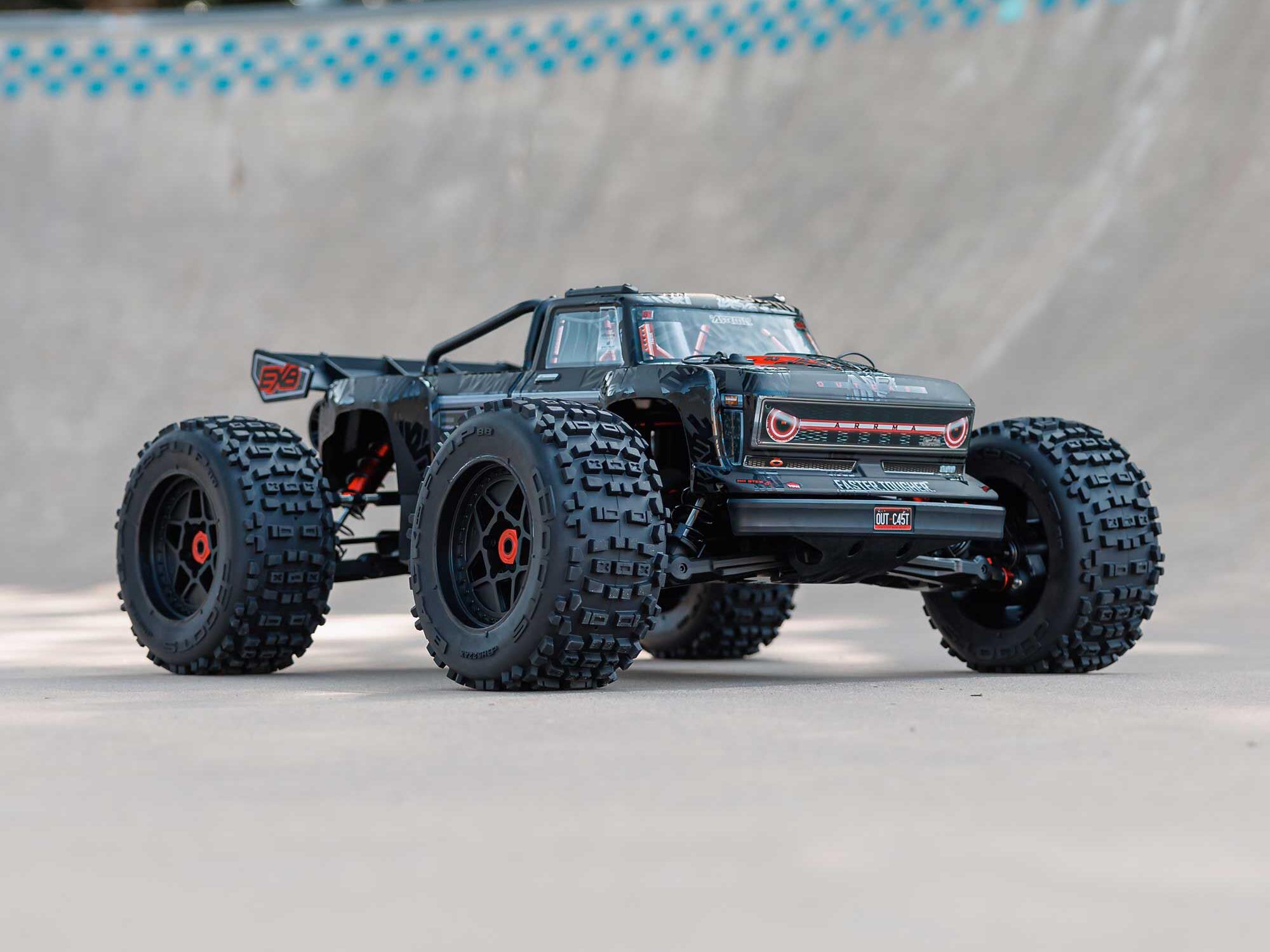 Arrma 1/5 Outcast 8S 4X4 BLX EXB Stunt Truck RTR Black-34