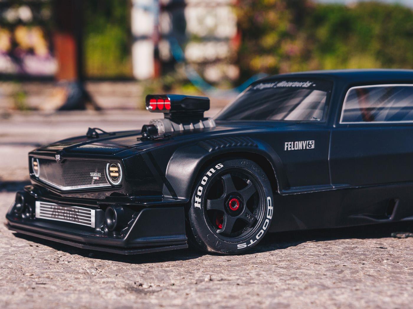 1/7 FELONY 6S 4X4 BLX Resto-Mod Muscle Car RTR Black-18