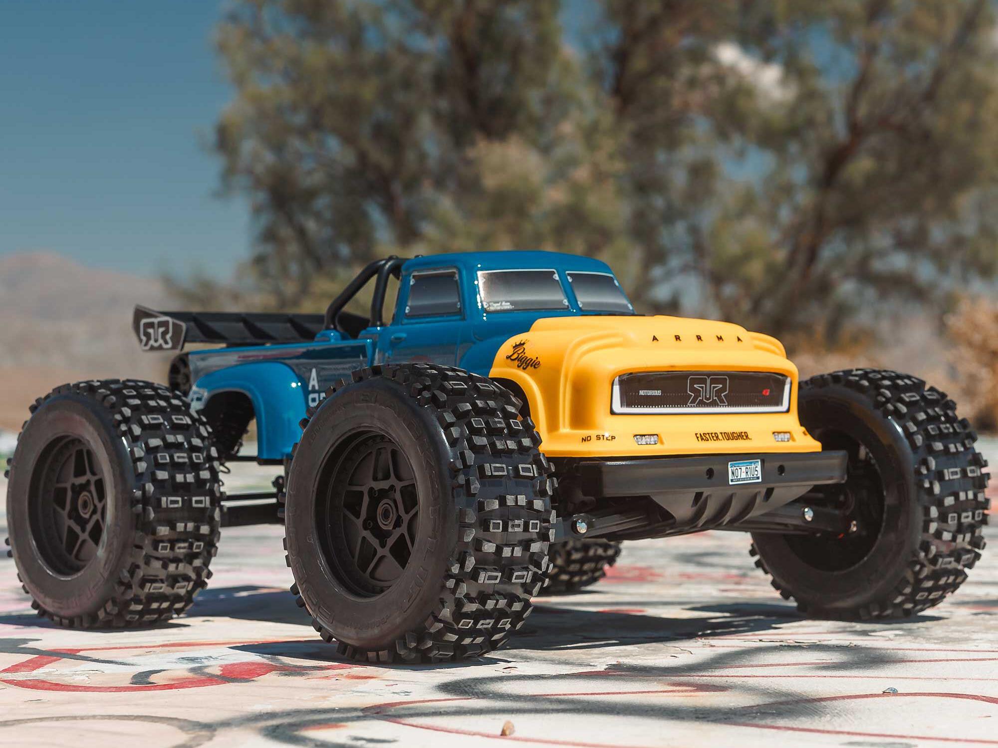 Arrma 1/8 Notorious 6S V6 4X4 BLX Stunt Truck RTR - Blue-31