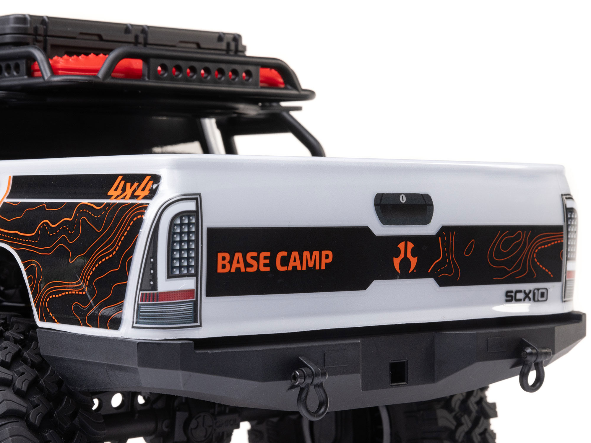 1/10 SCX10 III Base Camp 4X4 Rock Crawler RTR White-14