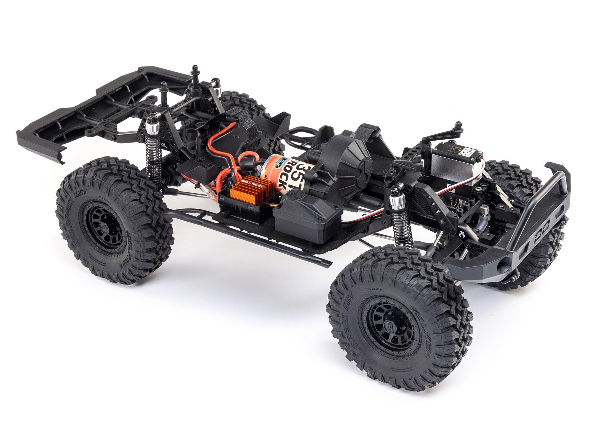 Axial 1/10 SCX10 III Base Camp 4X4 Rock Crawler RTR Grey-18