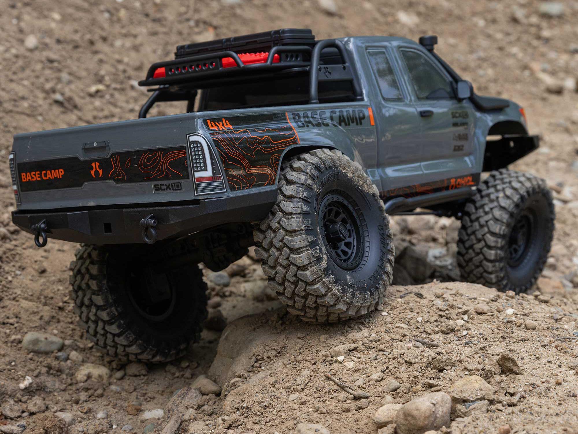 Axial 1/10 SCX10 III Base Camp 4X4 Rock Crawler RTR Grey-24