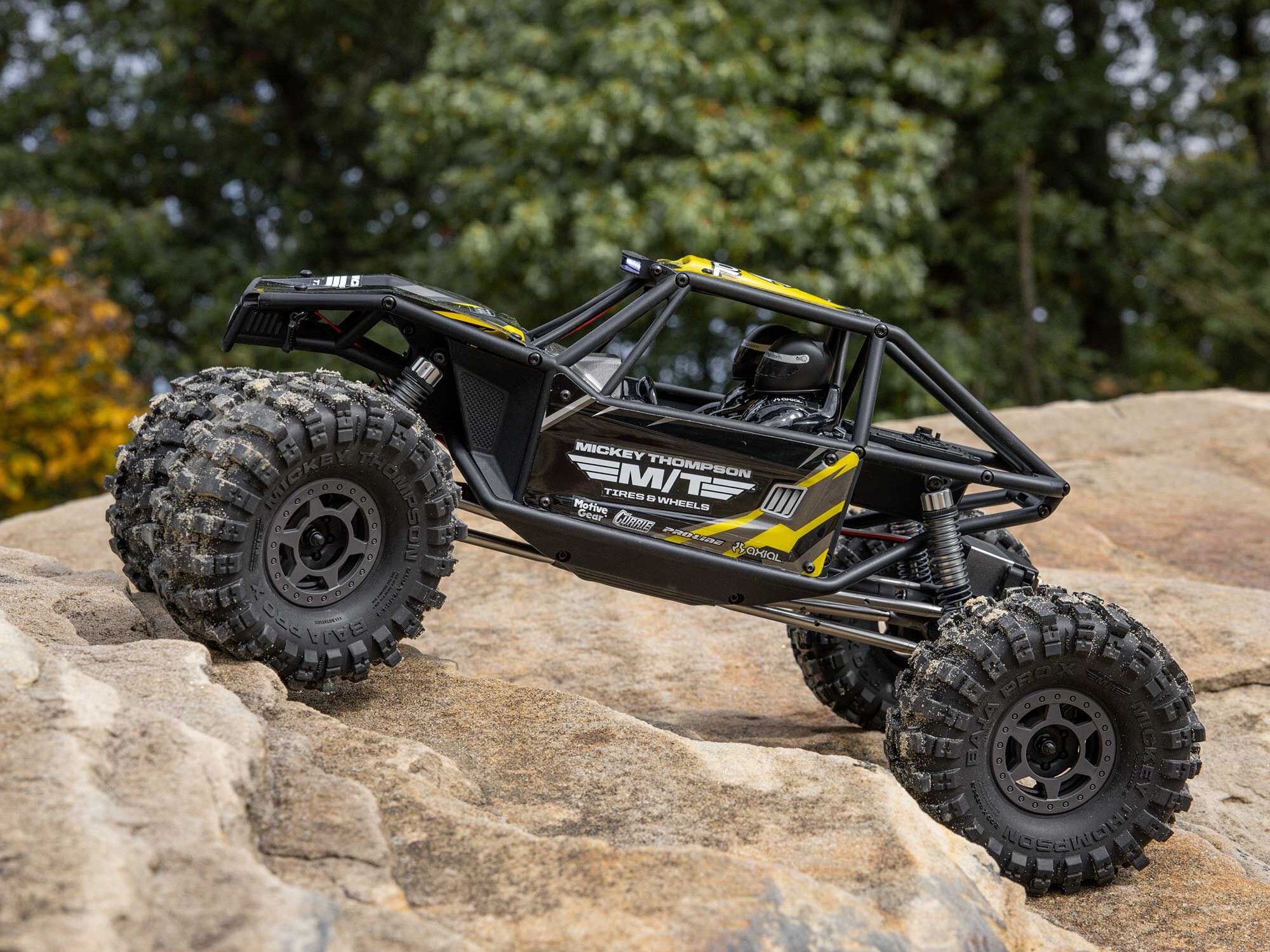 Axial 1/10 UTB10 Capra 1.9 4WS 4X4 RTR - Yellow-27