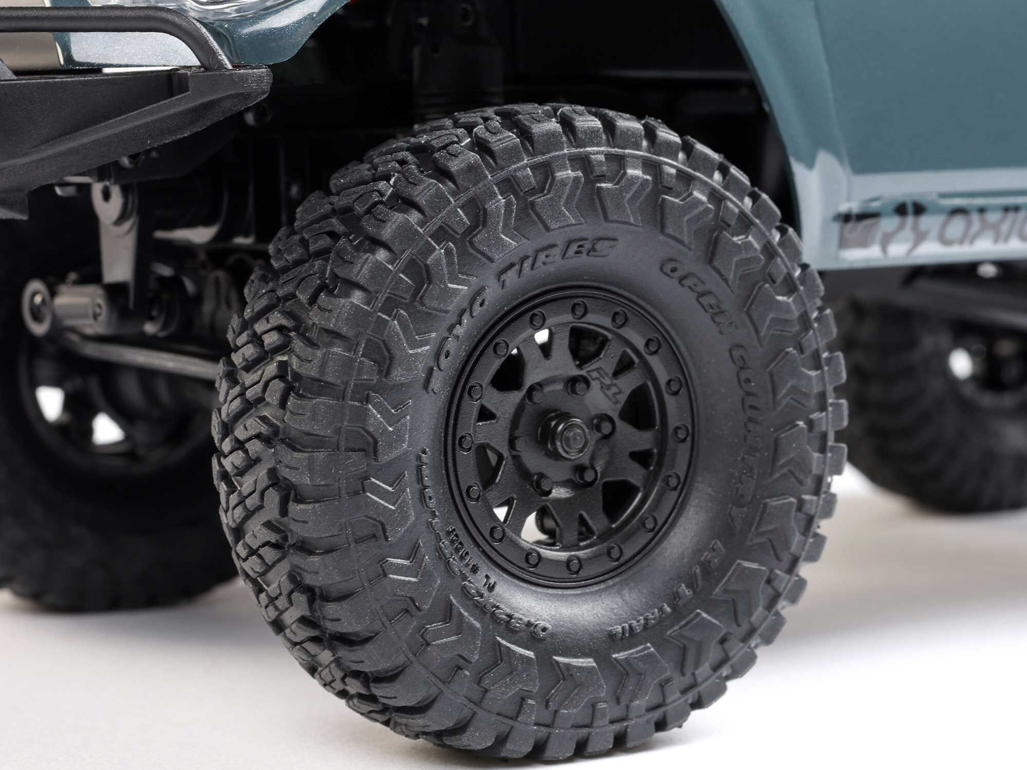 Axial 1/24 SCX24 Toyota 4Runner 4x4 RTR Brushed Rock Crawler - Grey-11