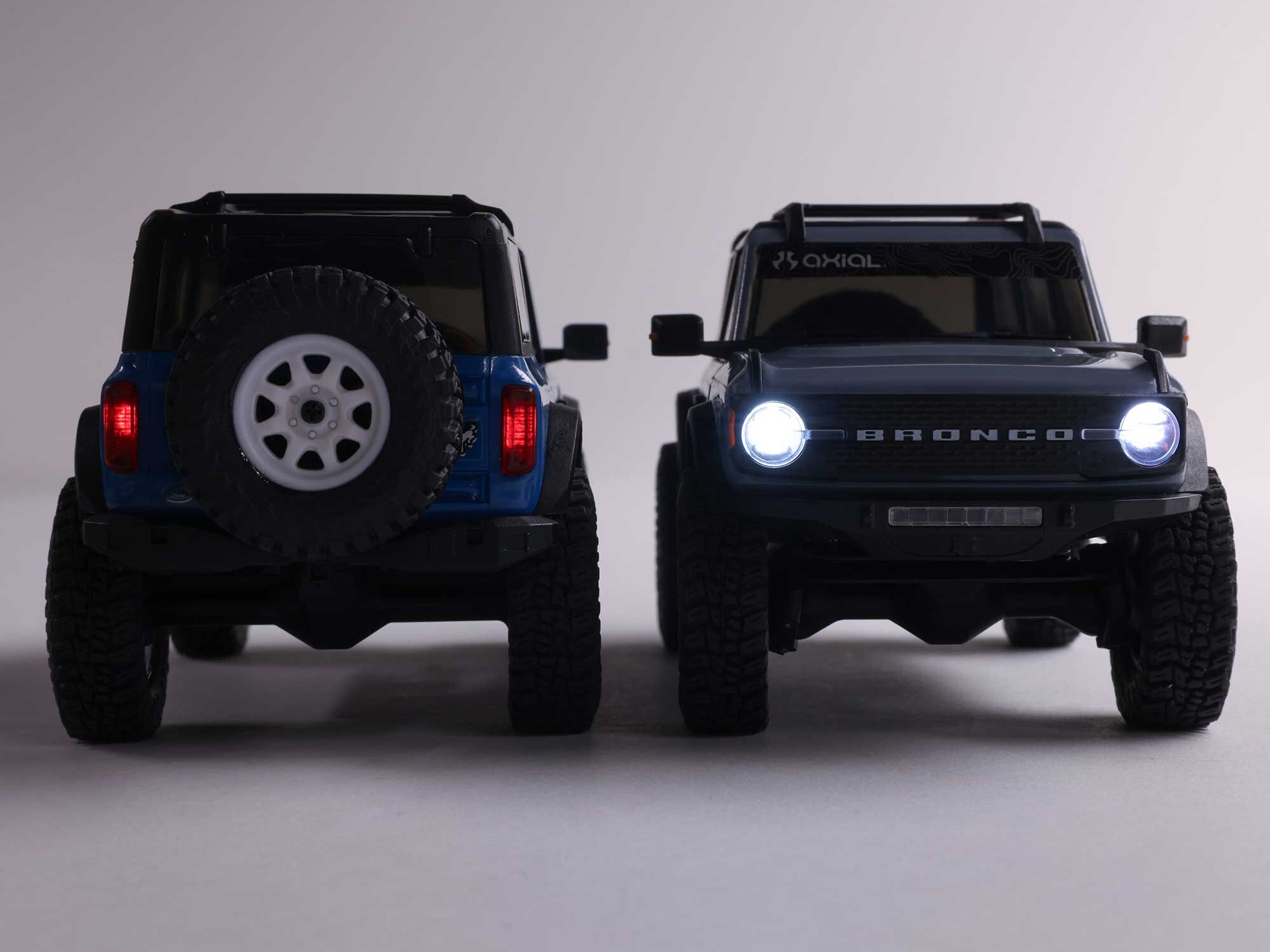 1/30 SCX30 Ford Bronco 4X4 RTR Rock Crawler Grey-10