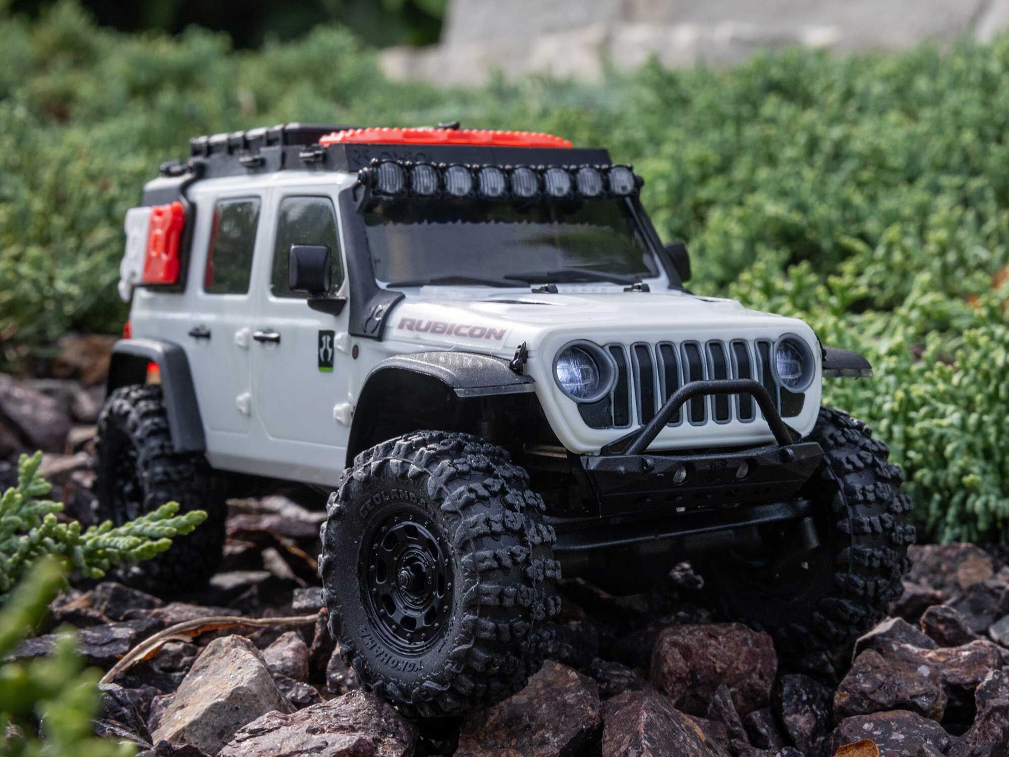 1/30 SCX30 Jeep Wrangler JLU 4X4 RTRRock Crawler White-27