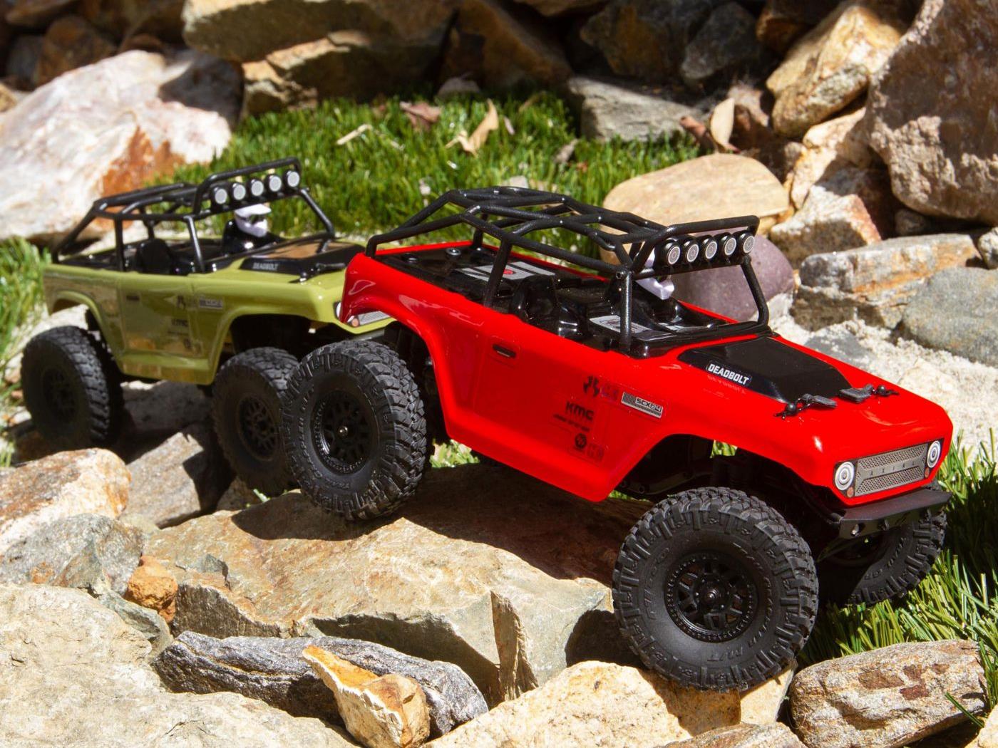 Axial SCX24 Deadbolt 4WD Rock Crawler RTR Green-16