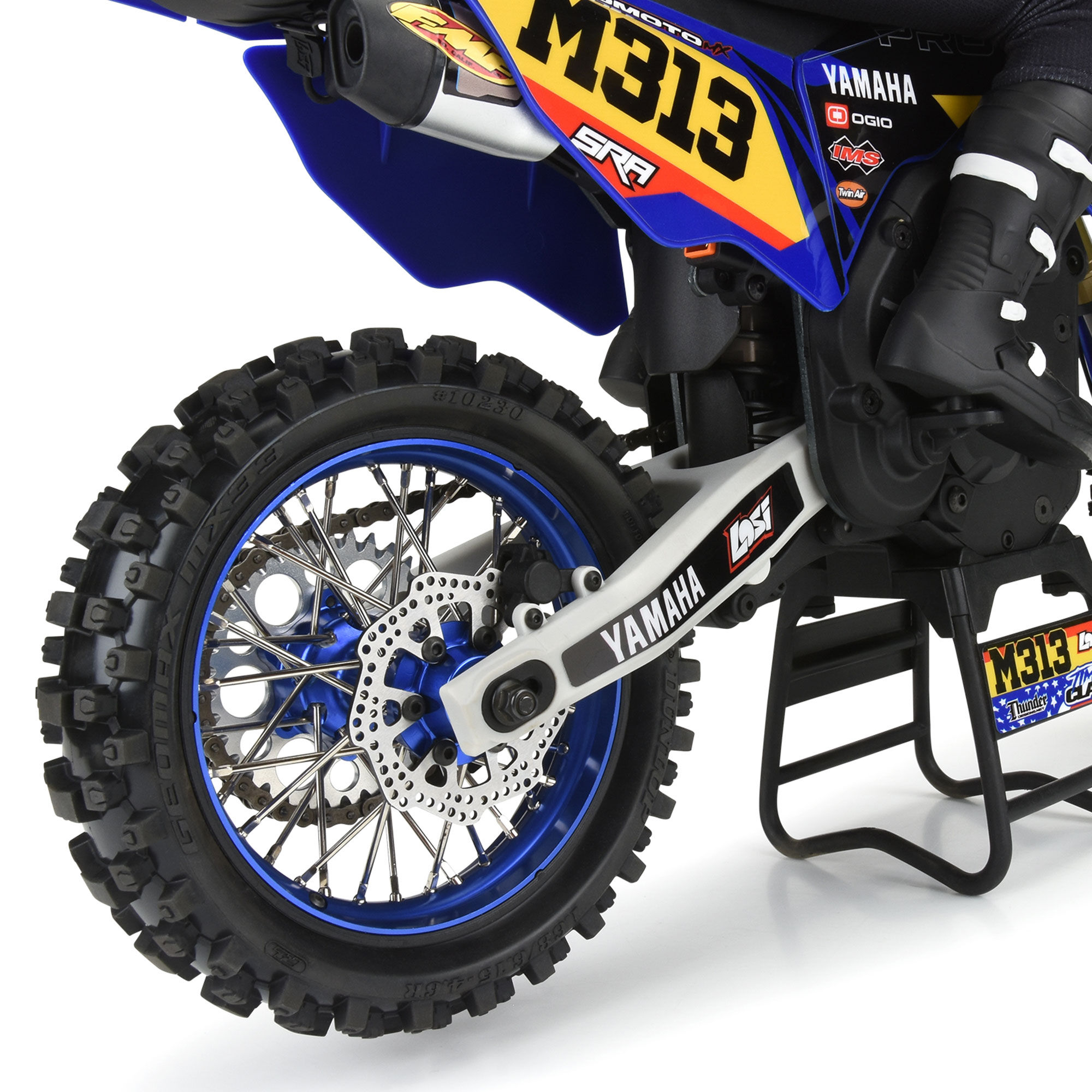 1/4 Dunlop Geomax MX33 V2 CR4 Rear Tire MTD Sleeve: Pro-Spec-3