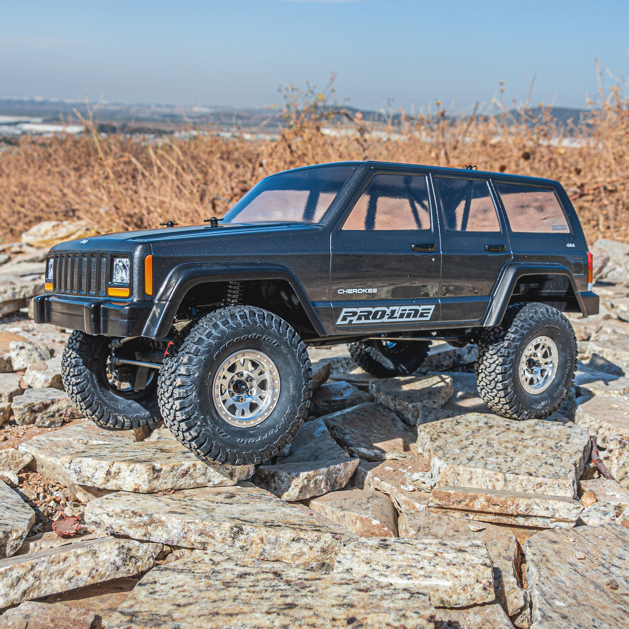1/10 2001 Jeep Cherokee Clear Body 12.3" (313mm) Wheelbase C-9