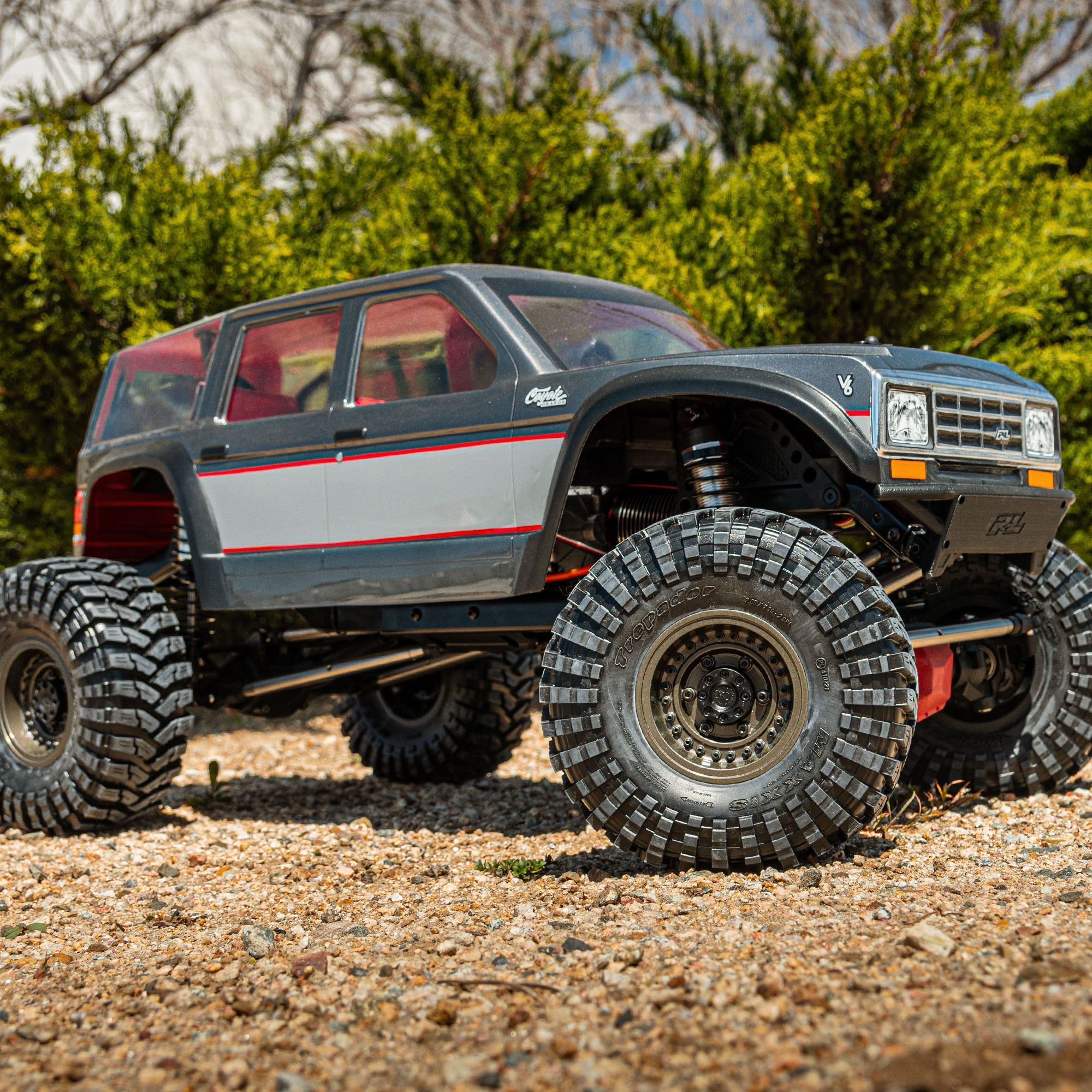 1/6 Coyote Grande Clear Body: SCX6-8