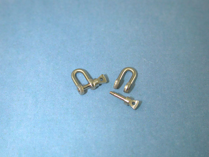 shackle-4x7-m1-threaded-pin-pk2