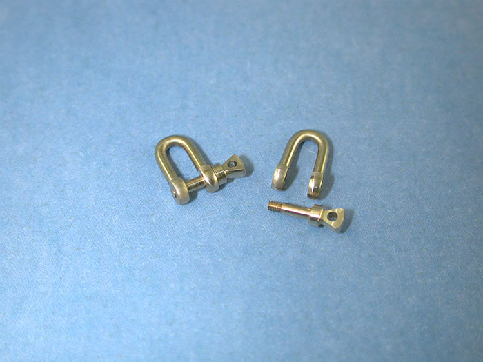 shackle-44x82-m12-threaded-pin-pk2