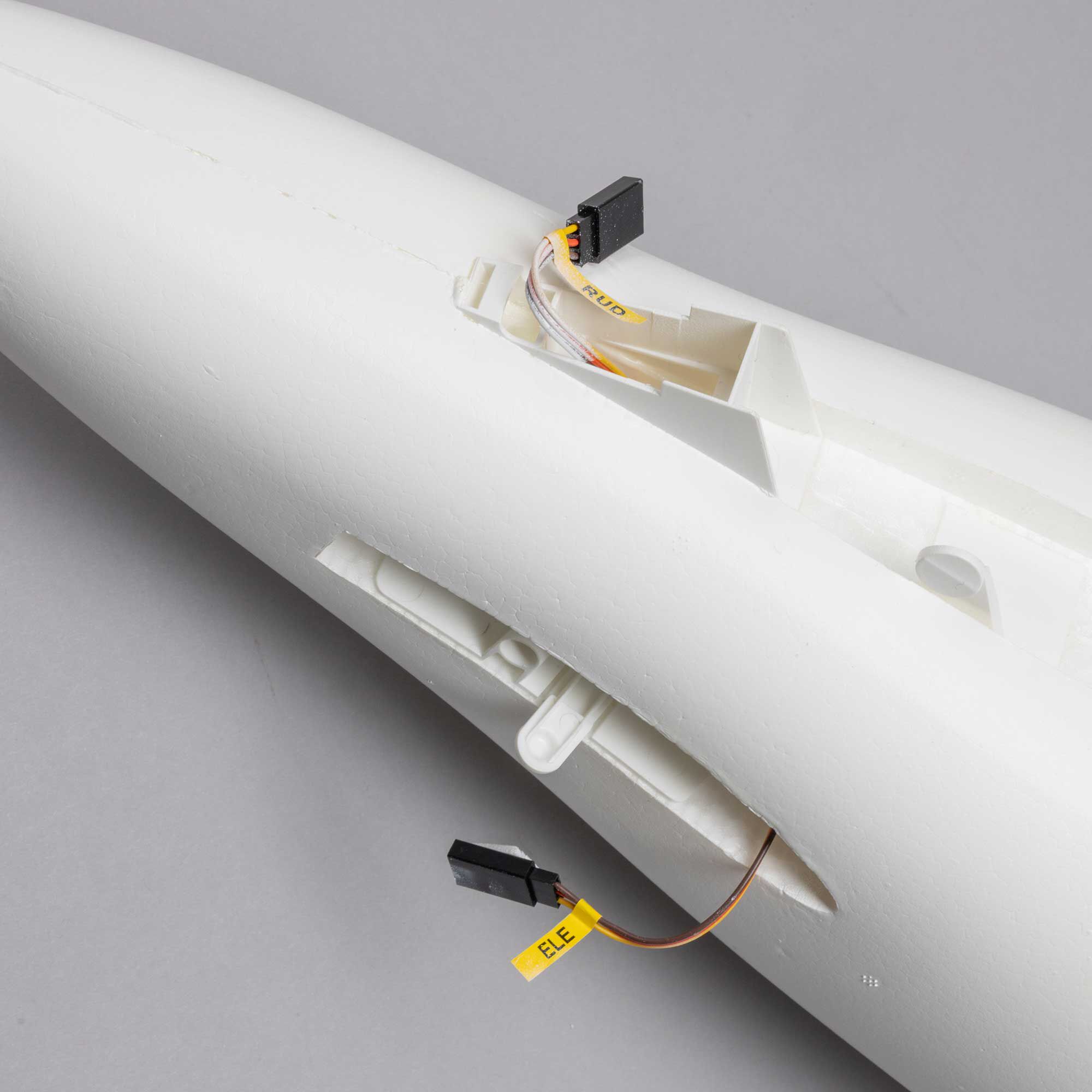 fuselage-rear-airbus-a320-15m-airliner-64mm-edf-jet-whit