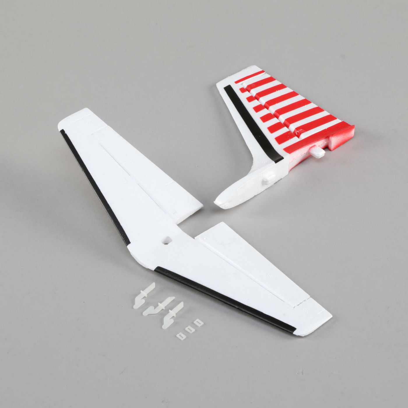 tail-set-umx-aero-commander