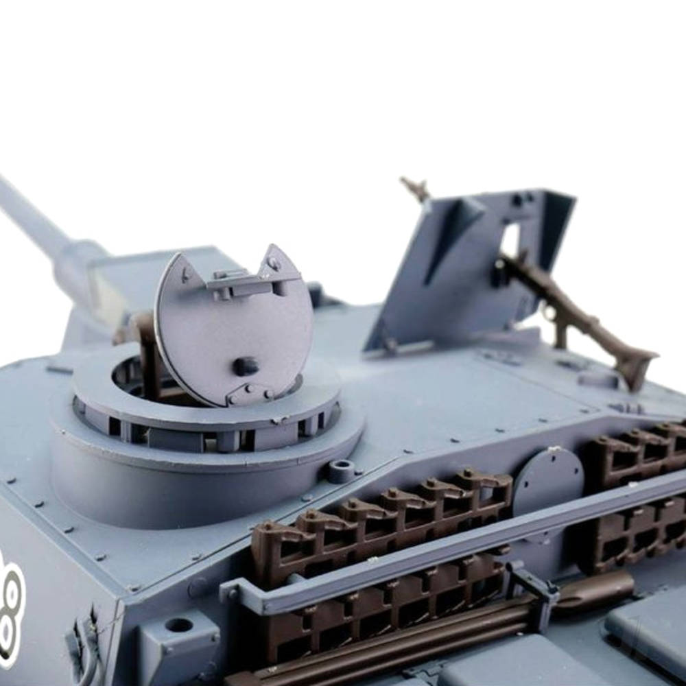 henglong-116-german-stug-iii-24ghz-shooter-smoke-sound