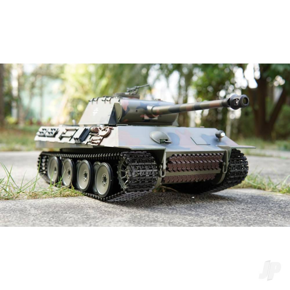 116-german-panther-with-infrared-battle-system-24ghz-shooter-smoke-sound