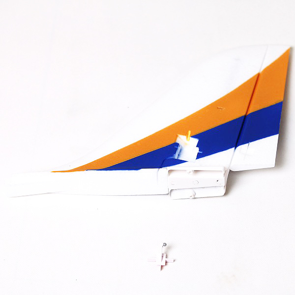fms-avanti-v3-vertical-stabilizer