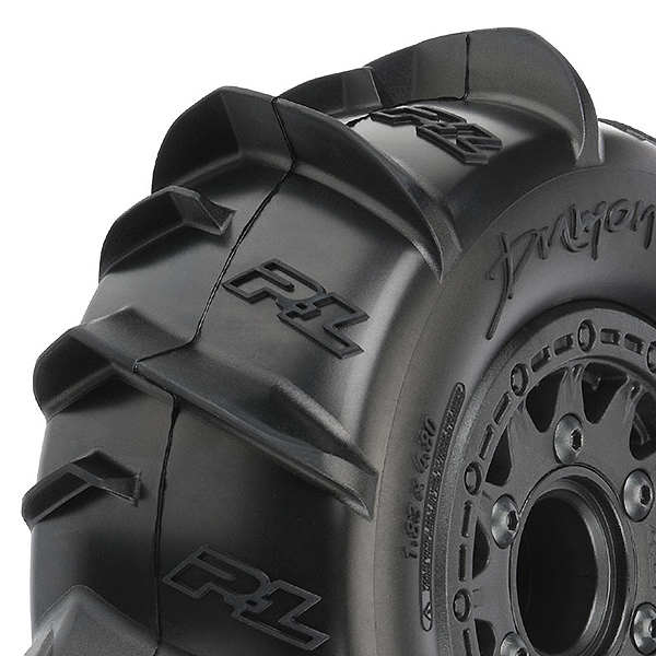 proline-dumont-paddle-sc-tyres-on-black-raid-6x30-wheel-slash