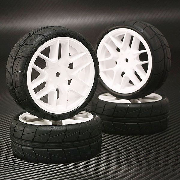 Sweep Hankook Tread 32deg 24mm Glued Tc Tyres 12spoke Carpet